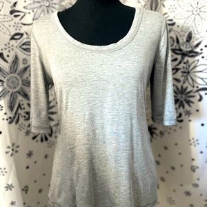 Cable & Gauge 1/2 sleeve light weight shirt Size L